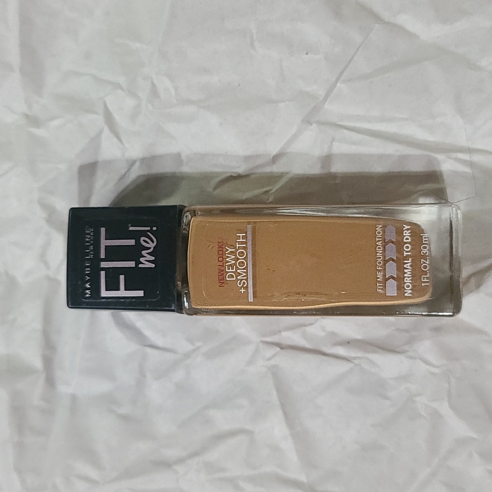Maybelline liquid foundation